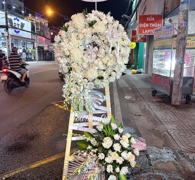 Hoa viếng tang 18