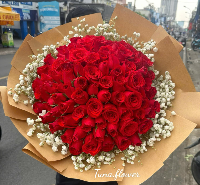 Bó hoa 100 bông - Bloom Vibes