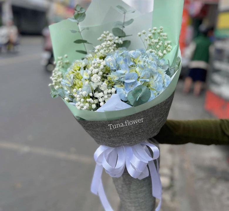 Bó hoa tú cầu - BLISS