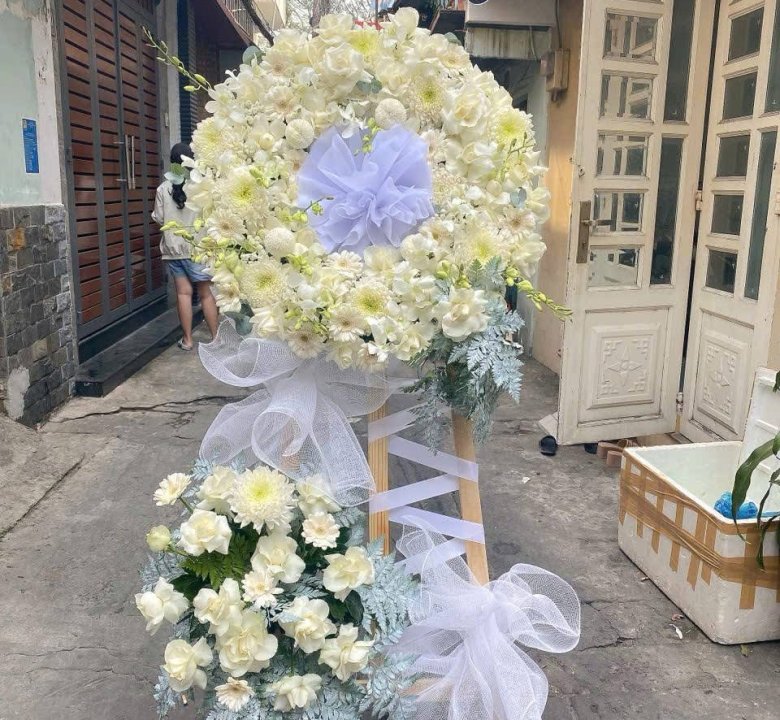 Hoa viếng 20