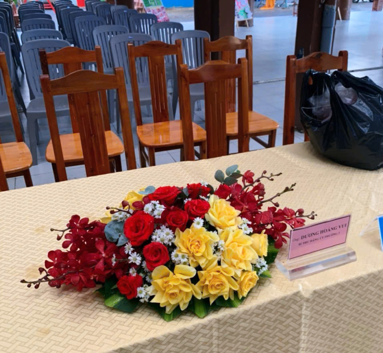 Hoa để bàn 01-10