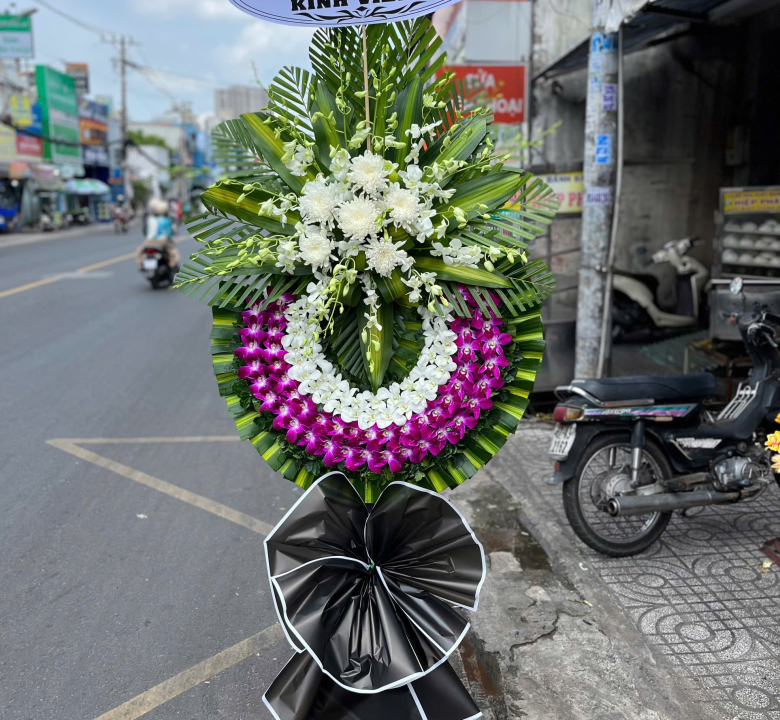 Kệ viếng 46