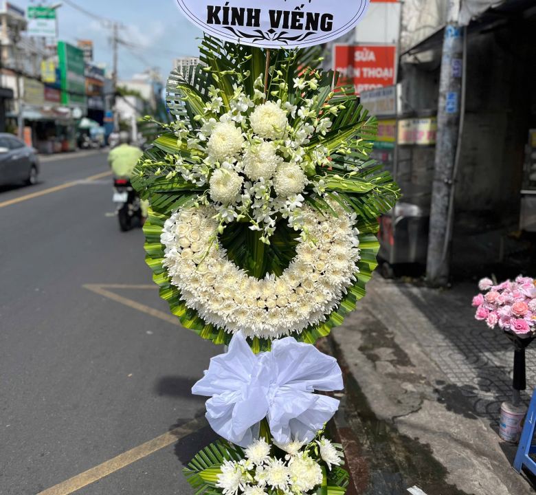 Kệ viếng 48