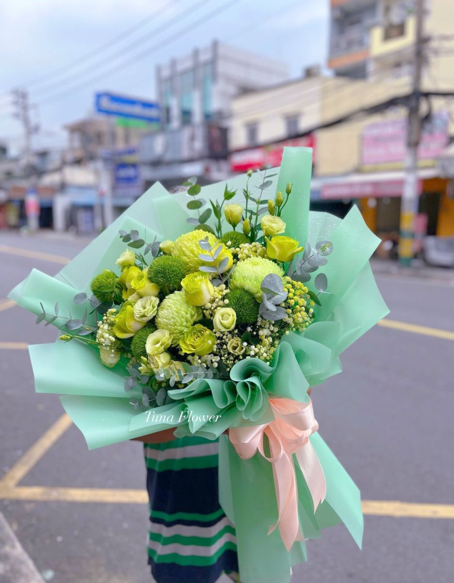 hoa tháng 12 và hoa tháng 1 - giỏ Giáng Sinh