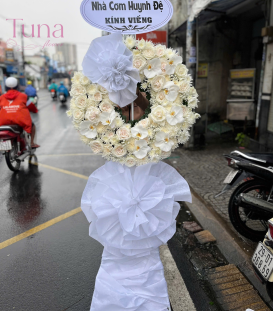Vòng tròn viếng tang 03