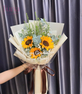 Hoa tốt nghiệp 28