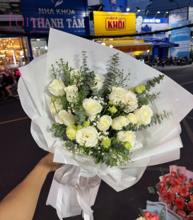 Bó hoa hồng trắng 01-93
