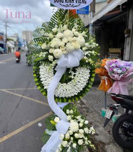 Kệ viếng 51