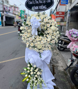 Kệ viếng 53