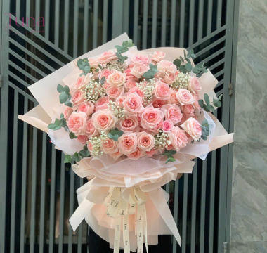 Bó hoa 75 bông hồng - The 75 Rose Bouquet
