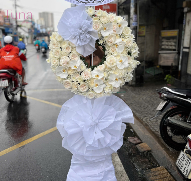 Vòng tròn viếng tang 03