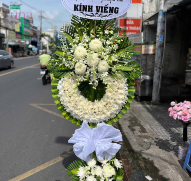 Kệ viếng 48