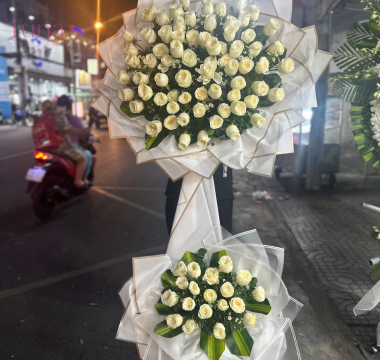 Kệ viếng hoa hồng victor 66