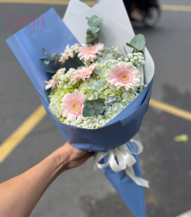 Bó hoa tú cầu mini 01-06