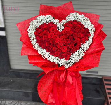 Bó hoa hồng hình trái tim